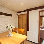 Rustic * ويندرمير